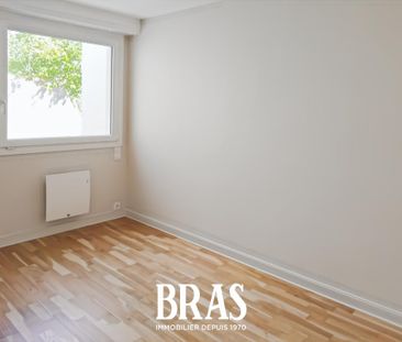 Location Appartement 3 pièces Meublé 77m² VANNES 56000 - Photo 5