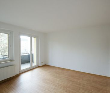 ++ Helle Erdgeschoss-Oase mit Wohlfühl-Balkon ++ - Photo 4