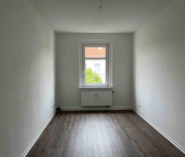 Mitten drin statt nur dabei: geräumige 4,5-Zimmer-Wohnung - Photo 4