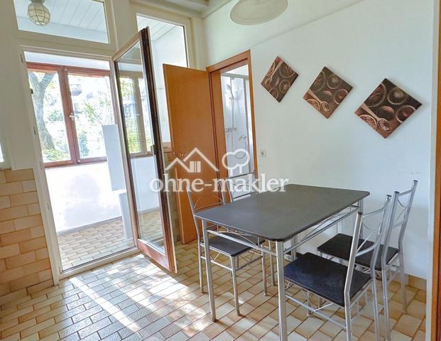 Hell, ruhig, mit Stellplatz! Altbauwohnung Stuttgart-West - Photo 1