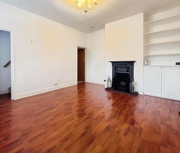 2 bedroom end of terrace house to rent - Photo 1