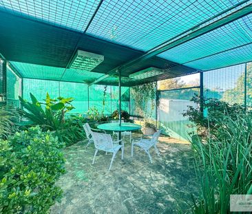 Character Charm & Modern Convenience – 99 Piper Street - Photo 3