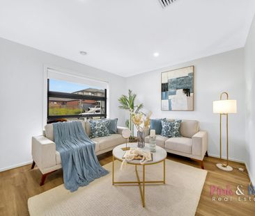 Modern & Stunning 4 Bedroom Family Home For Rent! - Photo 2