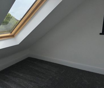 4 bedroom detached house to rent - Photo 4