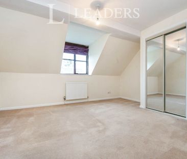 2 bedroom house to rent Haycroft Close, Bishops Cleeve, Cheltenham,... - Photo 4