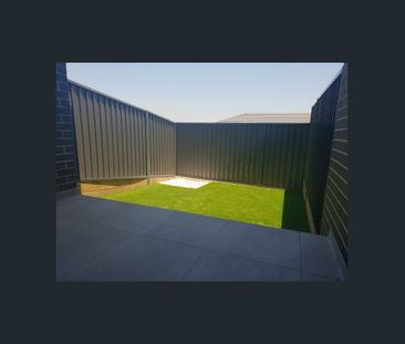 43A Sunstone Way, Leppington, NSW 2179 - Photo 3