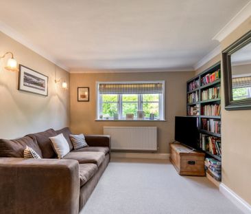 Burnham Market - Photo 2