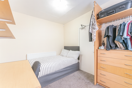 10 Tiverton Road Part Bills Inc - Photo 4