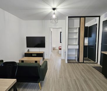 Location Maison 2 pièces 37m² POITIERS 86000 - Photo 2
