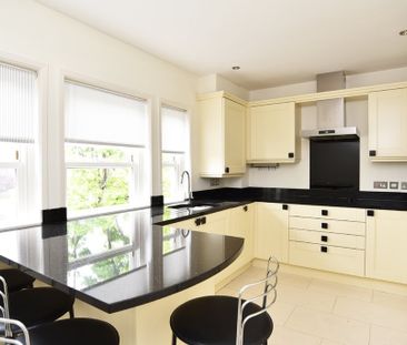 Queens Gate, Harrogate, HG1 5RQ - Photo 2