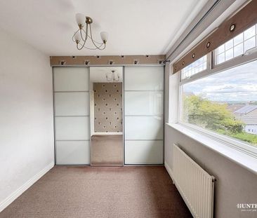 2 bedroom end of terrace house to rent - Photo 5