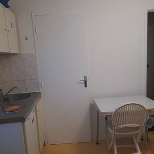 Nantes centre loue studio étudiant 505 c/c - Photo 3