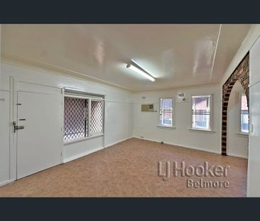 8 Cullens Road, Punchbowl, NSW 2196 - Photo 3