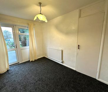 Terraced House to rent on - Photo 4