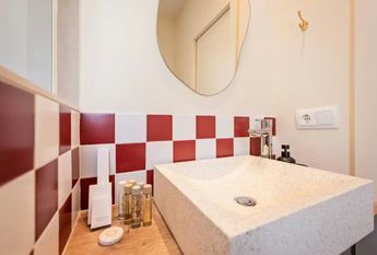 Carrer de Wellington, Barcelona, Catalonia 08018