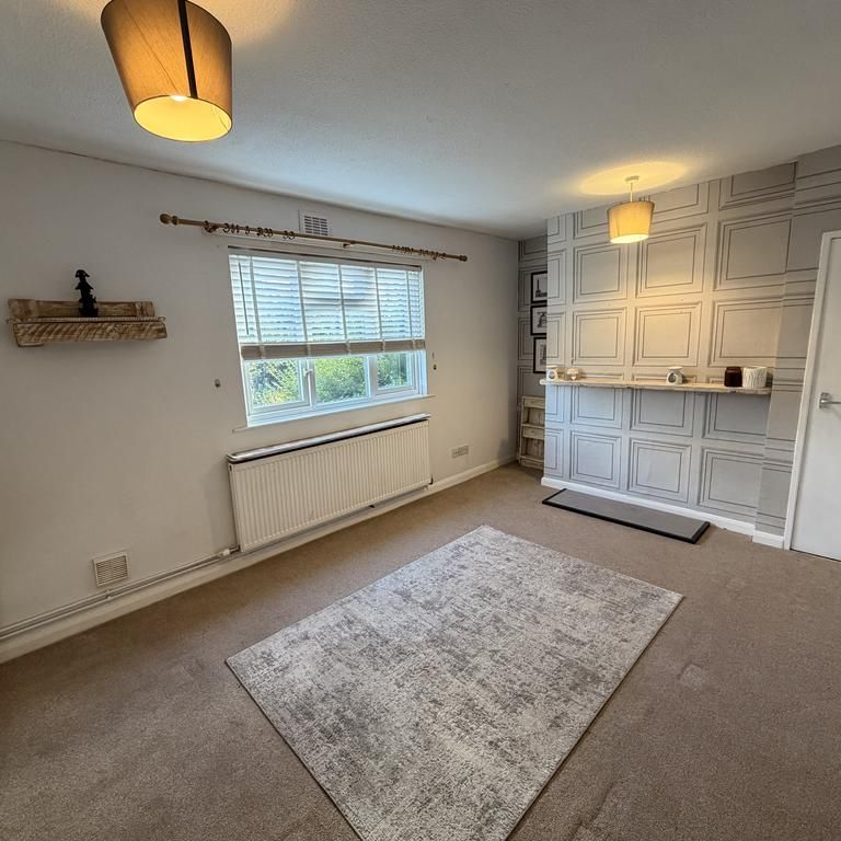 3 bedroom property to rent - Photo 1