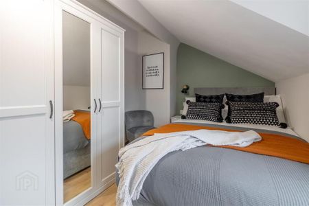Room 6, 300 Beersbridge Road, Belfast, BT5 5DY - Photo 4