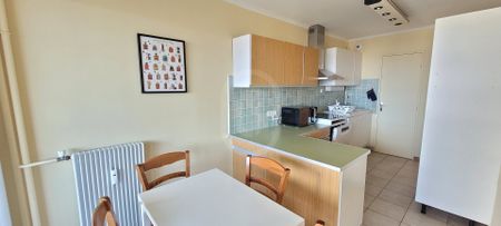 Location Appartement 3 pièces 83m² MONTPELLIER 34000 - Photo 3