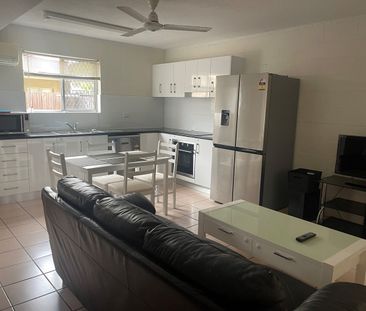 4/22 Macdonald Street, South Mackay, Qld 4740 - Photo 2