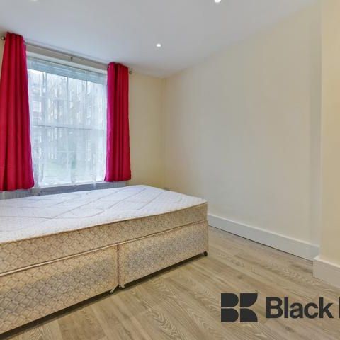 Recently Refurbished, Contemporary & Stylish - Photo 1