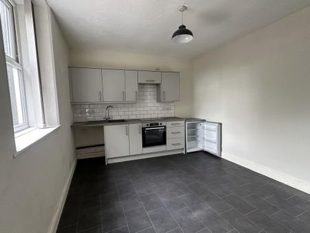 1 bedroom flat to rent - Photo 2