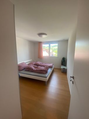 4.5 Zimmer, 104 m², 2. Stock - Photo 1