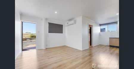 Rent Includes Electricity - Photo 2