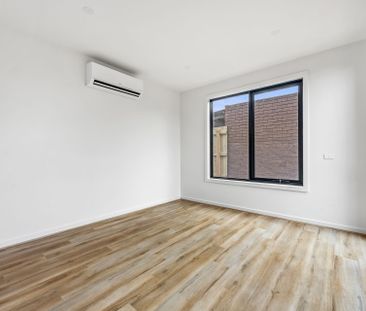 4/7 Robert Street, - Photo 1