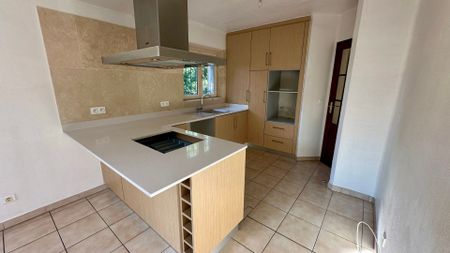 LUYNES - Maison T4 CENTRE VILLAGE - Photo 3