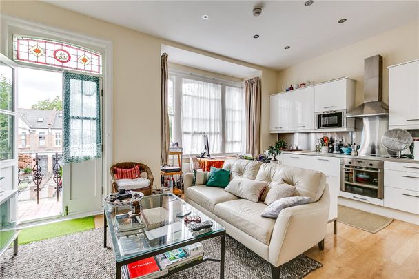 Chevening Road, Queens Park, NW6, London - Photo 1