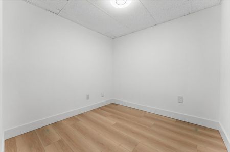 For Lease - 90 Euclid Avenue Unit# Basement, Toronto, Ontario - Photo 3