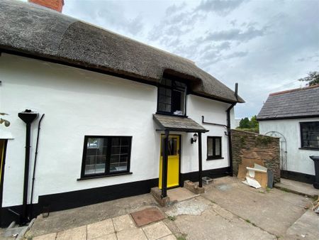 Wheddon Cross, Minehead - Photo 4
