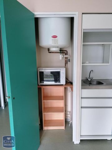 Location Appartement 1 pièce 23m² POITIERS 86000 - Photo 3