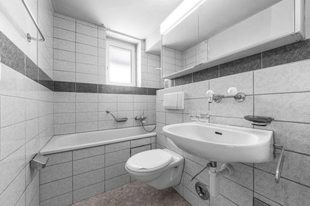 Living in a well-maintained high-rise building - Foto 3