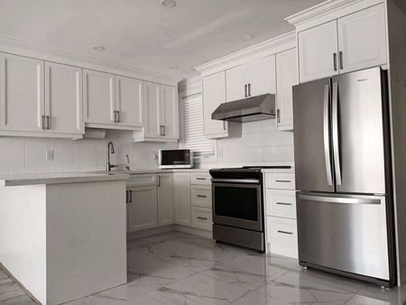 For Lease - 2304 Keele Street, Toronto, Ontario - Photo 2