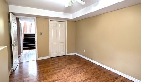 Devonport Avenue, Fall River 24-117 - Photo 3