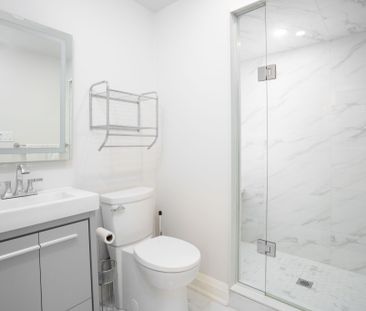 For Lease - 10 Blue Diamond Terrace, Vaughan, Ontario - Photo 2