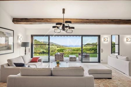 MOUGINS - Magnifique villa contemporaine vue mer - Photo 3