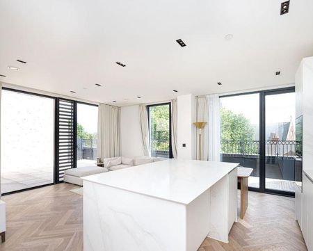 3 bedroom apartment to rent - Photo 3