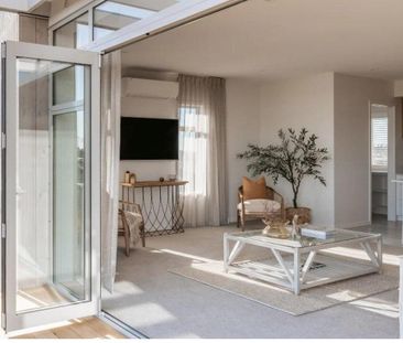 Modern spacious terrace home in popular ... - Photo 5