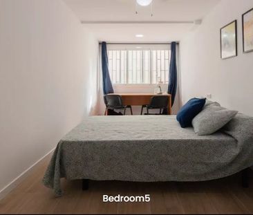 Carrer de Troia, Valencia, Valencian Community 46007 - Photo 3