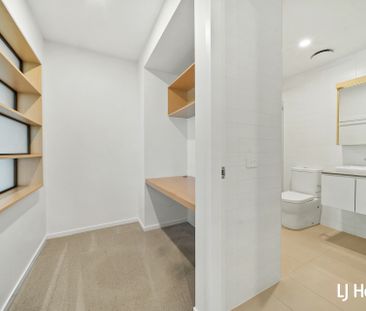 (Door 30) 154/97 Eastern Valley Way, Belconnen ACT - Photo 5
