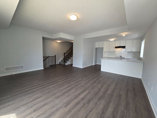 For Lease - 513 CELESTINE Private, Barrhaven, Ontario - Photo 1