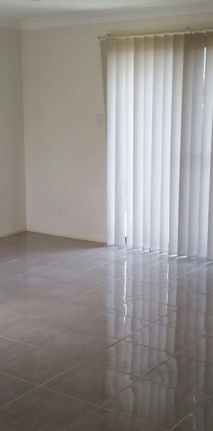 Neat 2 bedroom granny flat - Photo 1