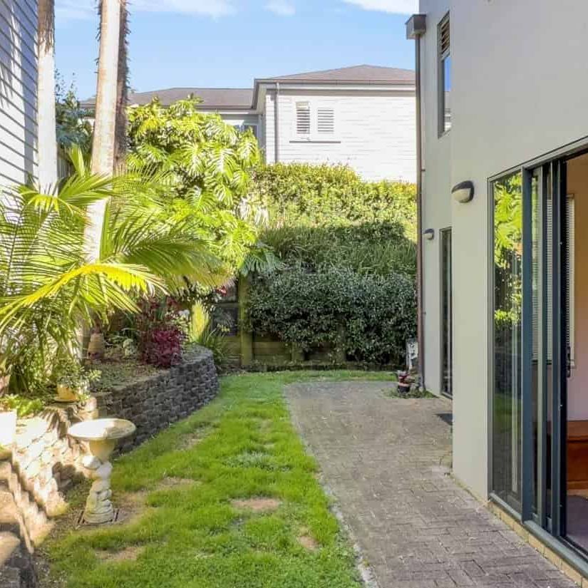 Remuera Family Living - Photo 1
