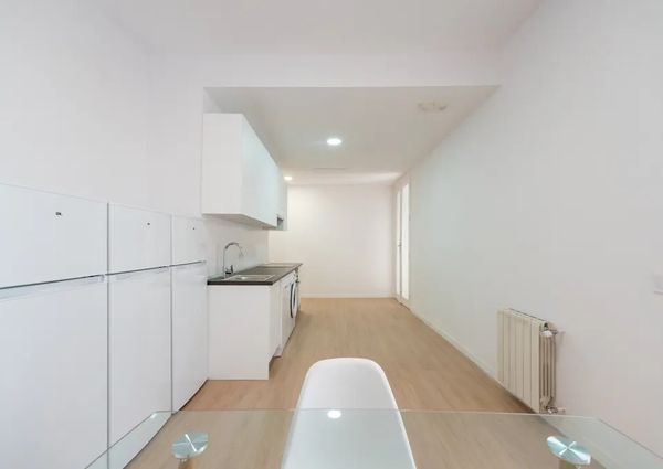 Calle del Conde de Aranda, Madrid, Community of Madrid 28001