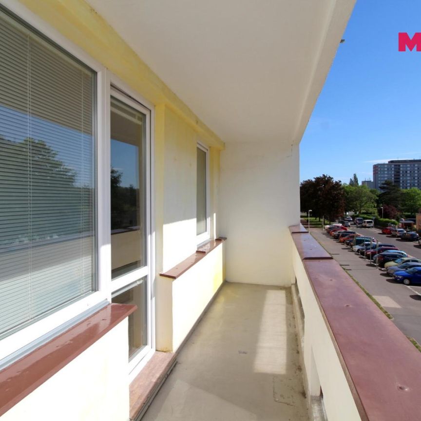 Pronájem bytu 1+kk, garsoniery 38 m², Hradec Králové - Фото 1