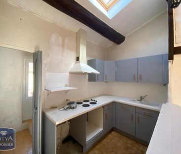 Location Appartement 2 pièces 40m² MARSEILLE 9ème - Photo 3