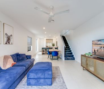 This 2 bedroom townhome is available now - Photo 1