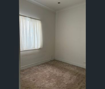 Main House for Rent – 3 Bedrooms + Study (No Parking) - Photo 2